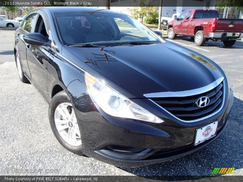 Midnight Black / Gray 2011 Hyundai Sonata GLS