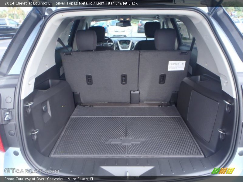 Silver Topaz Metallic / Light Titanium/Jet Black 2014 Chevrolet Equinox LT