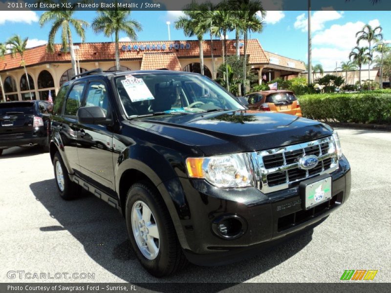 Tuxedo Black Metallic / Stone 2011 Ford Escape XLS
