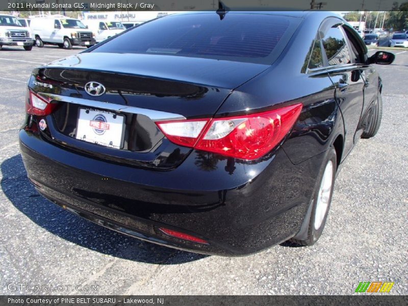 Midnight Black / Gray 2011 Hyundai Sonata GLS