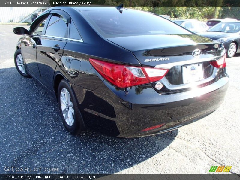 Midnight Black / Gray 2011 Hyundai Sonata GLS