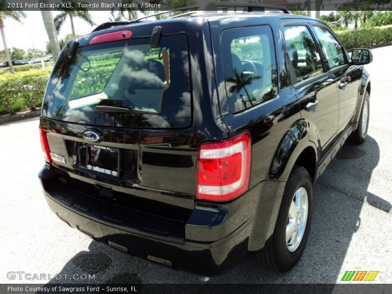 Tuxedo Black Metallic / Stone 2011 Ford Escape XLS