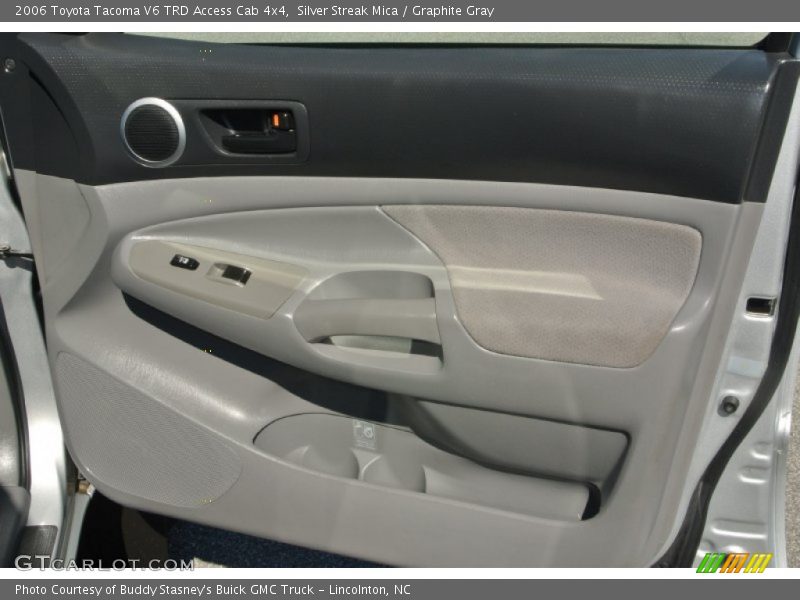 Silver Streak Mica / Graphite Gray 2006 Toyota Tacoma V6 TRD Access Cab 4x4