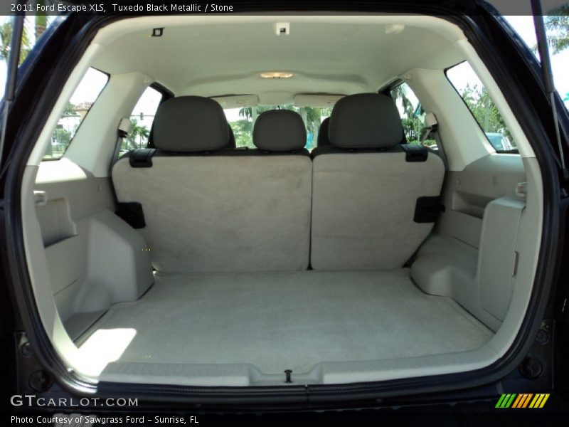 Tuxedo Black Metallic / Stone 2011 Ford Escape XLS