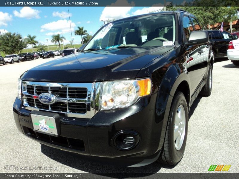 Tuxedo Black Metallic / Stone 2011 Ford Escape XLS
