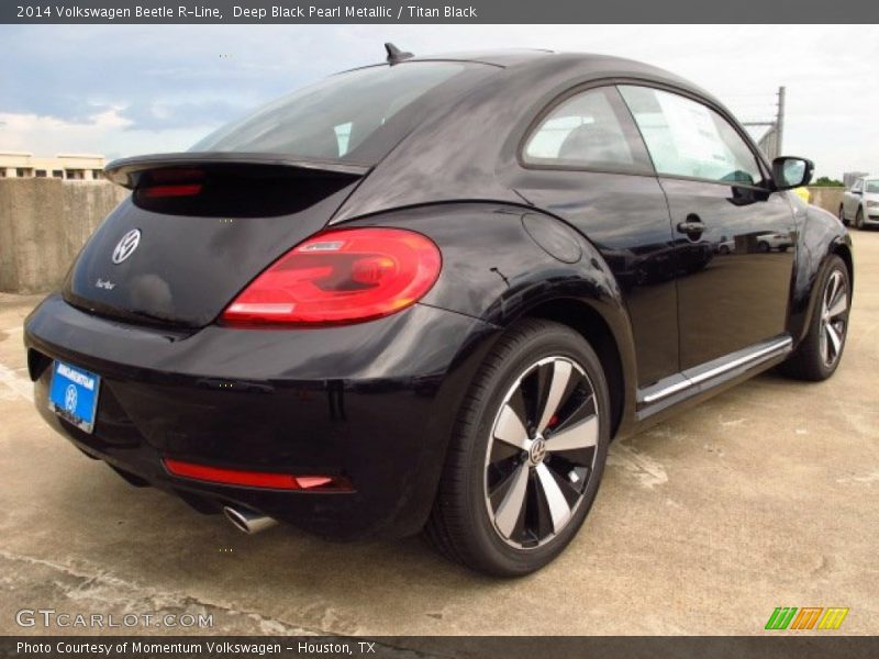 Deep Black Pearl Metallic / Titan Black 2014 Volkswagen Beetle R-Line
