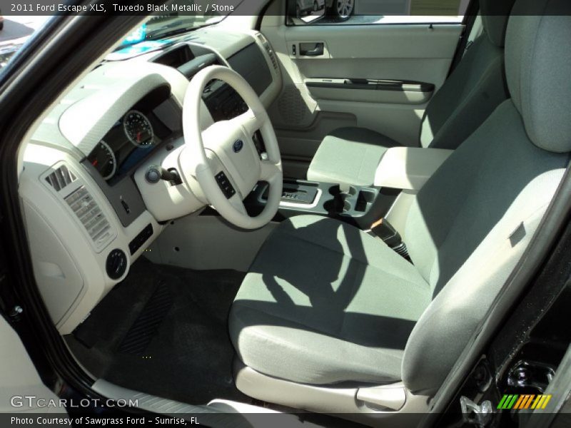 Tuxedo Black Metallic / Stone 2011 Ford Escape XLS