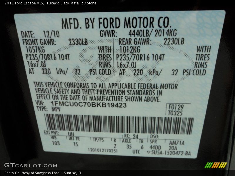 Tuxedo Black Metallic / Stone 2011 Ford Escape XLS