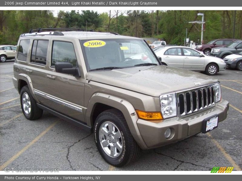 Light Khaki Metallic / Dark Khaki/Light Graystone 2006 Jeep Commander Limited 4x4