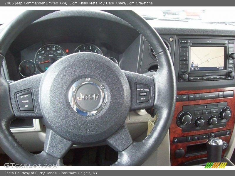 Light Khaki Metallic / Dark Khaki/Light Graystone 2006 Jeep Commander Limited 4x4