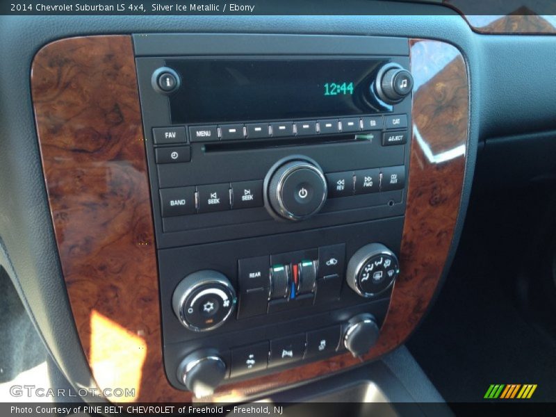 Silver Ice Metallic / Ebony 2014 Chevrolet Suburban LS 4x4