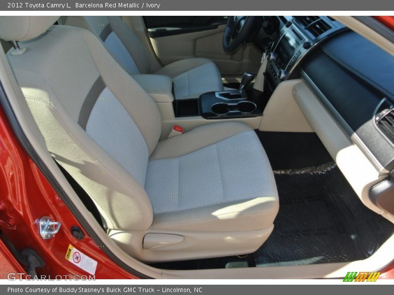 Barcelona Red Metallic / Ivory 2012 Toyota Camry L