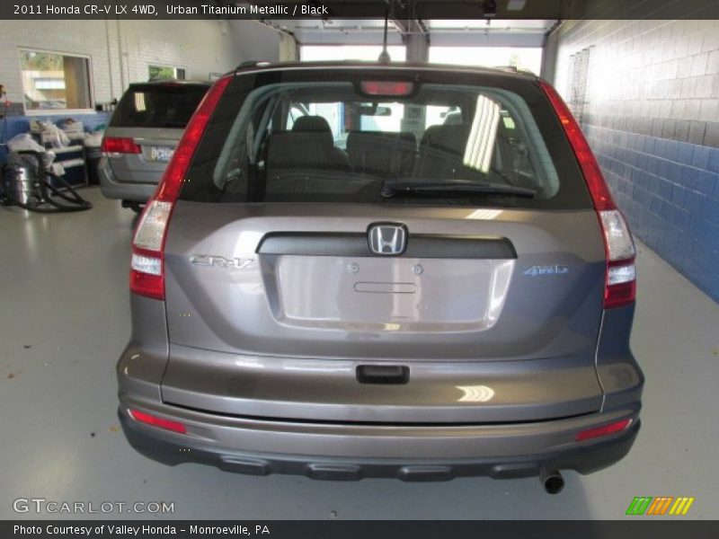Urban Titanium Metallic / Black 2011 Honda CR-V LX 4WD