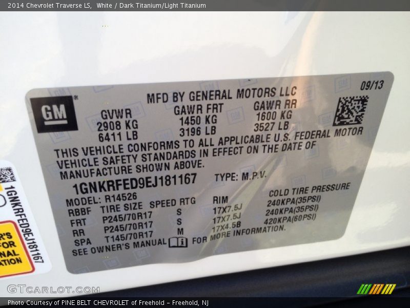 White / Dark Titanium/Light Titanium 2014 Chevrolet Traverse LS