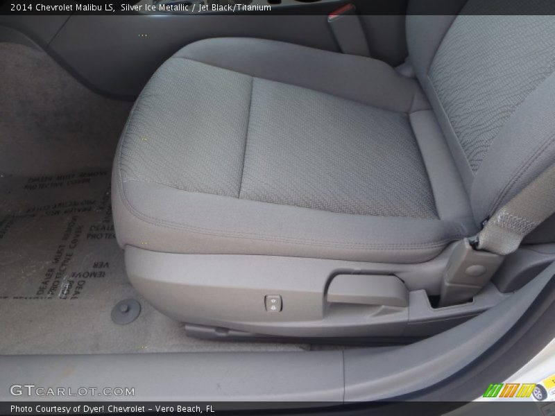 Silver Ice Metallic / Jet Black/Titanium 2014 Chevrolet Malibu LS
