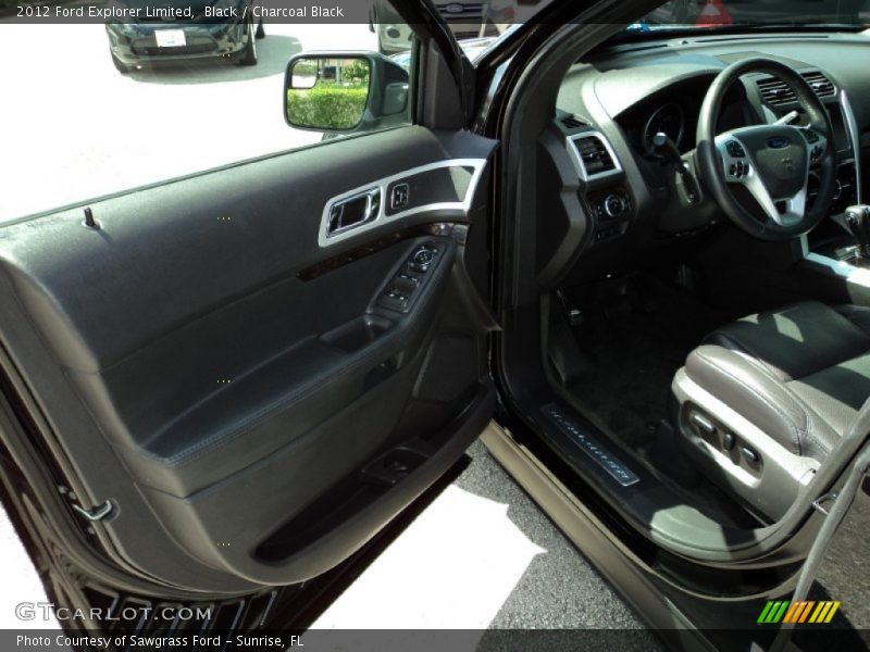 Black / Charcoal Black 2012 Ford Explorer Limited