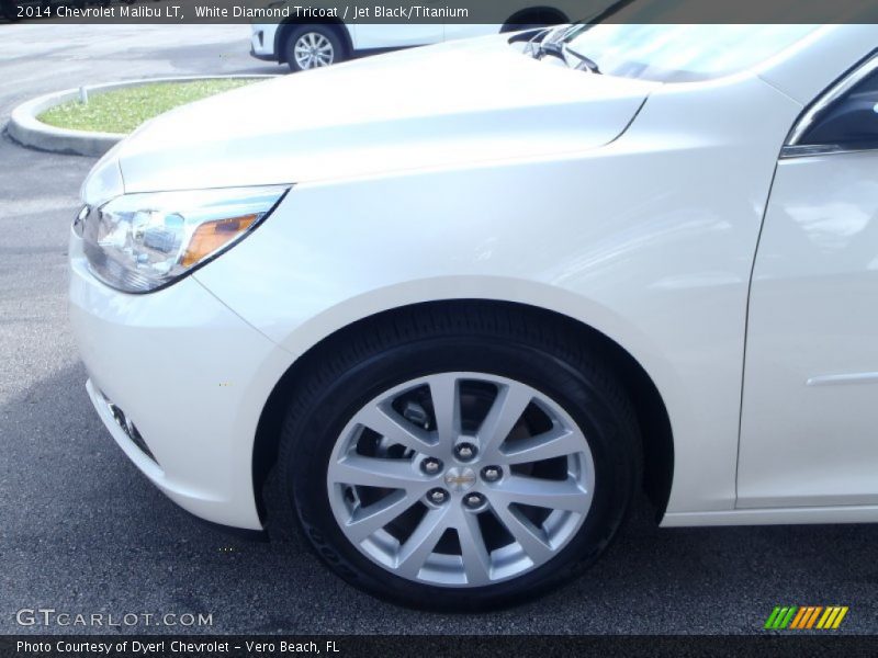White Diamond Tricoat / Jet Black/Titanium 2014 Chevrolet Malibu LT