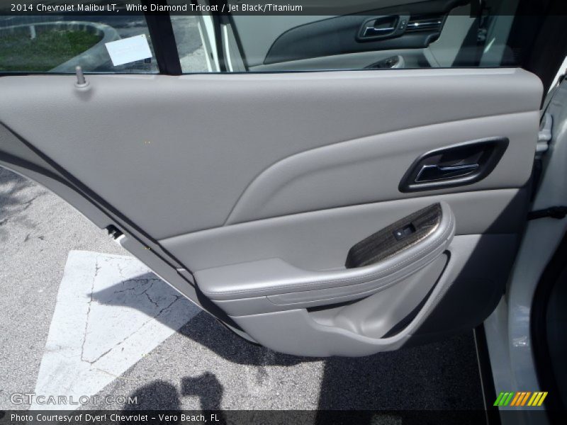 White Diamond Tricoat / Jet Black/Titanium 2014 Chevrolet Malibu LT