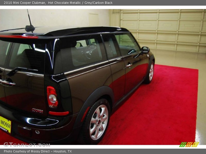 Hot Chocolate Metallic / Grey/Carbon Black 2010 Mini Cooper Clubman