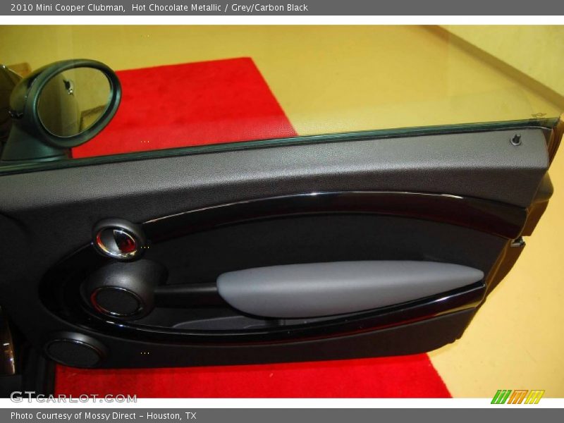 Hot Chocolate Metallic / Grey/Carbon Black 2010 Mini Cooper Clubman
