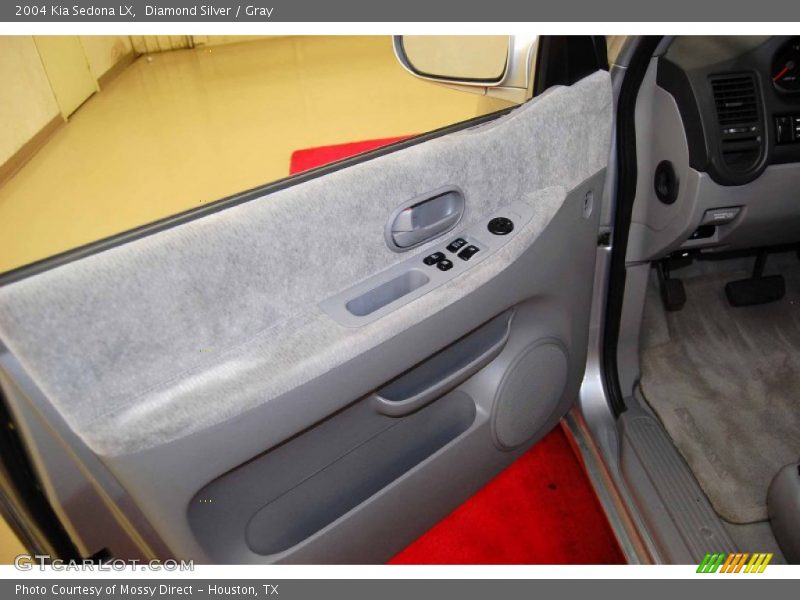 Diamond Silver / Gray 2004 Kia Sedona LX