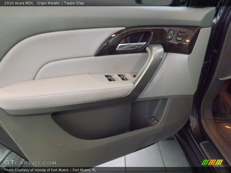 Grigio Metallic / Taupe Gray 2010 Acura MDX