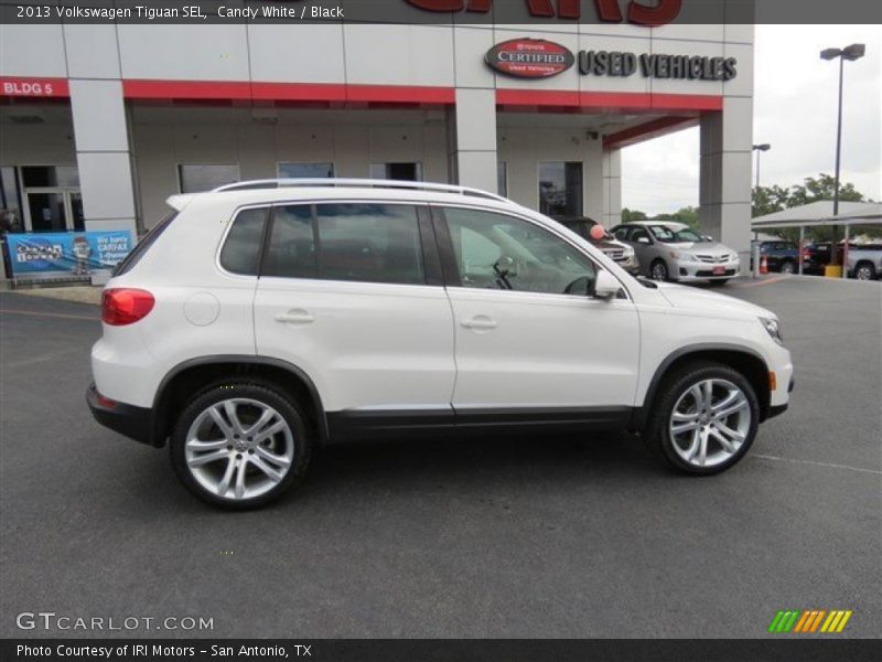 Candy White / Black 2013 Volkswagen Tiguan SEL