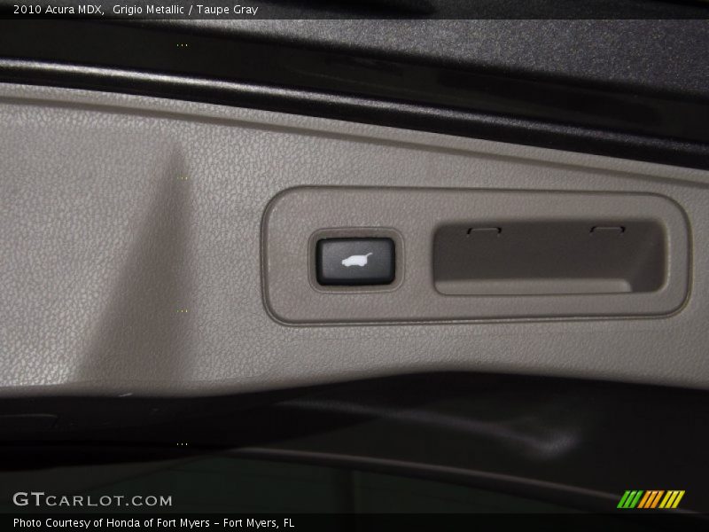 Grigio Metallic / Taupe Gray 2010 Acura MDX