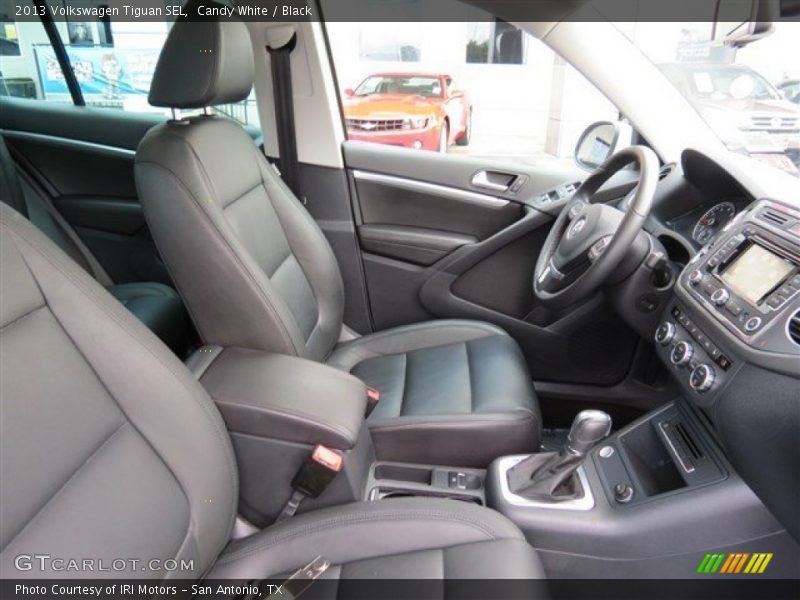 Candy White / Black 2013 Volkswagen Tiguan SEL