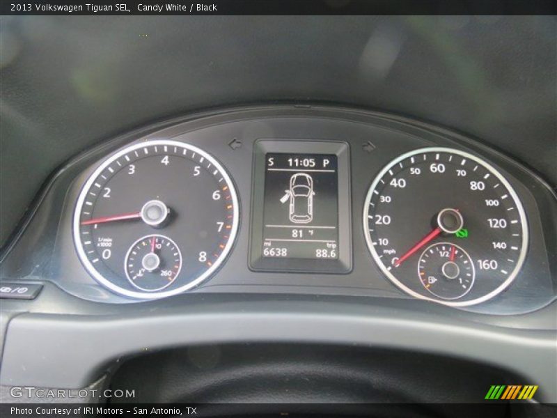 Candy White / Black 2013 Volkswagen Tiguan SEL