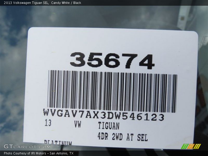 Candy White / Black 2013 Volkswagen Tiguan SEL