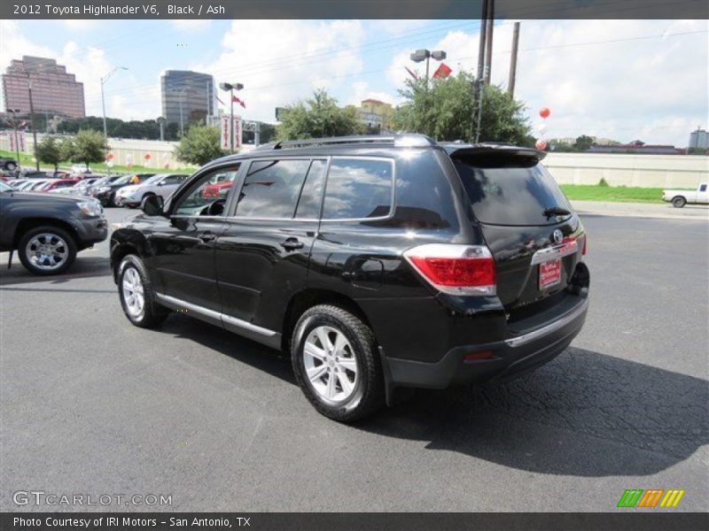 Black / Ash 2012 Toyota Highlander V6