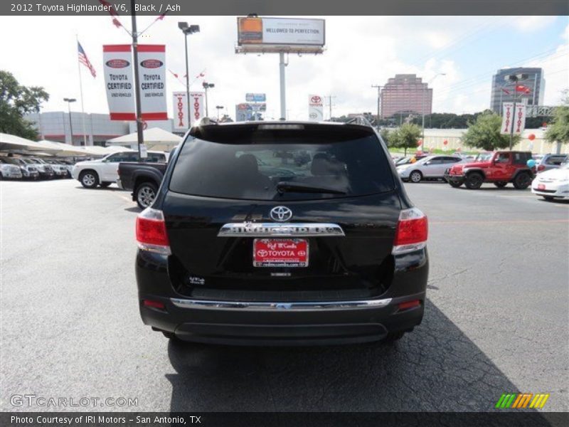 Black / Ash 2012 Toyota Highlander V6