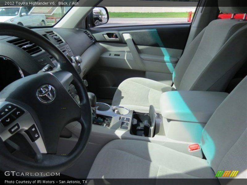 Black / Ash 2012 Toyota Highlander V6