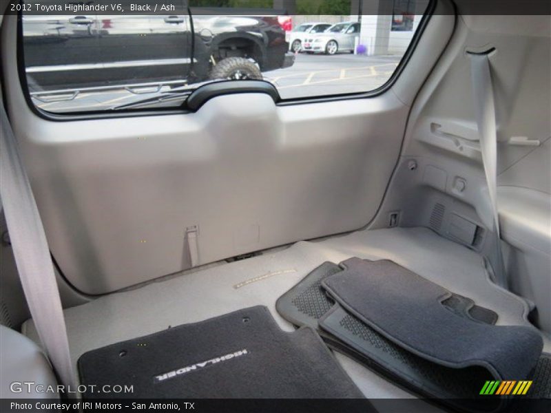 Black / Ash 2012 Toyota Highlander V6