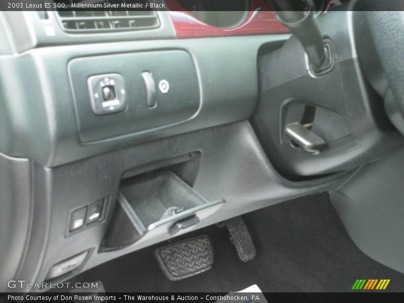 Millennium Silver Metallic / Black 2003 Lexus ES 300