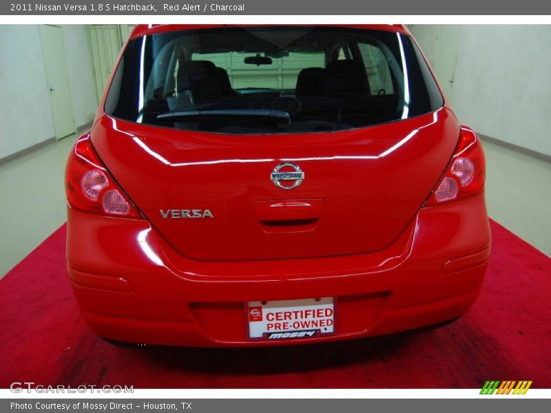 Red Alert / Charcoal 2011 Nissan Versa 1.8 S Hatchback