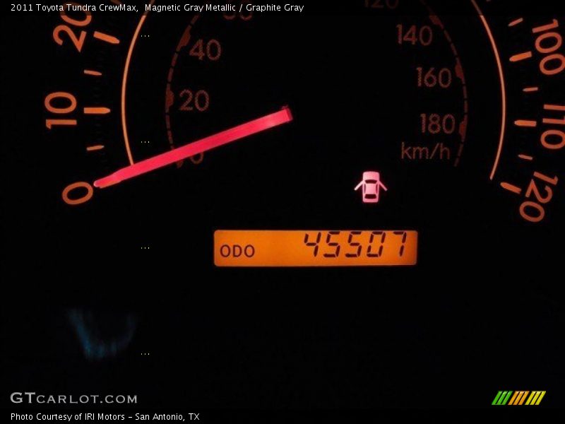 Magnetic Gray Metallic / Graphite Gray 2011 Toyota Tundra CrewMax