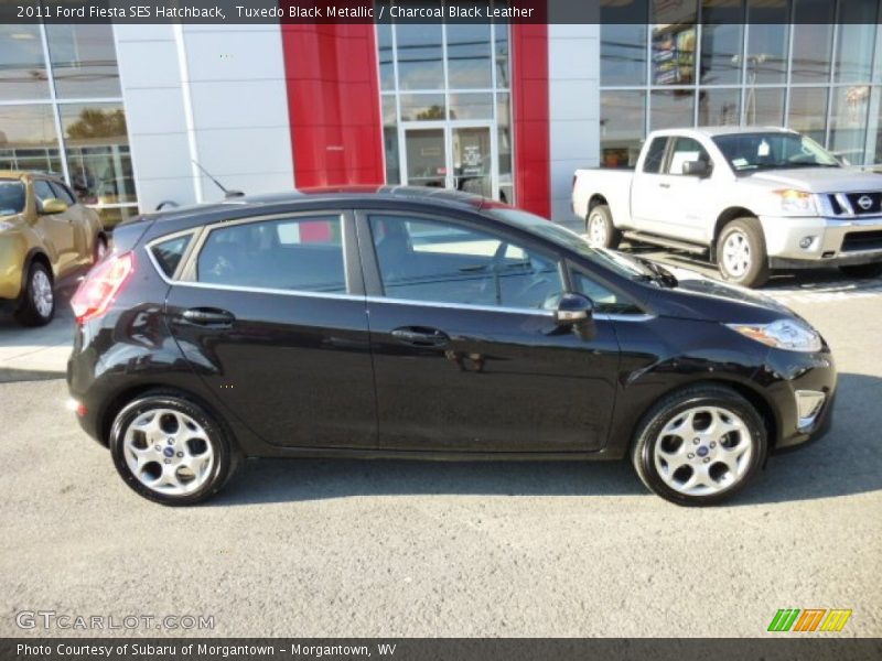 Tuxedo Black Metallic / Charcoal Black Leather 2011 Ford Fiesta SES Hatchback