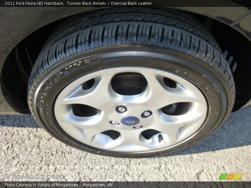 Tuxedo Black Metallic / Charcoal Black Leather 2011 Ford Fiesta SES Hatchback