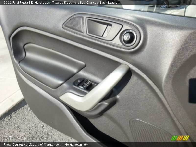Tuxedo Black Metallic / Charcoal Black Leather 2011 Ford Fiesta SES Hatchback
