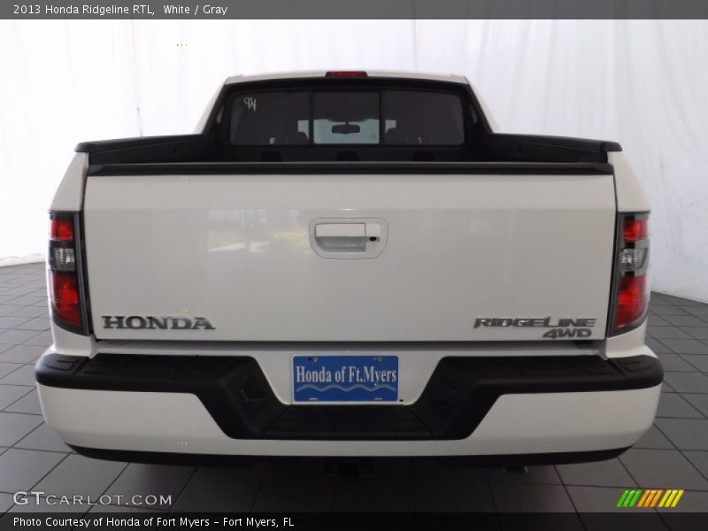 White / Gray 2013 Honda Ridgeline RTL