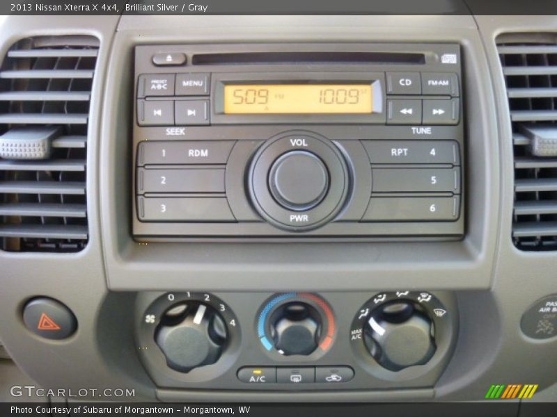 Brilliant Silver / Gray 2013 Nissan Xterra X 4x4