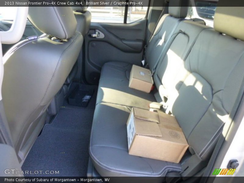 Brilliant Silver / Graphite Pro-4X 2013 Nissan Frontier Pro-4X Crew Cab 4x4