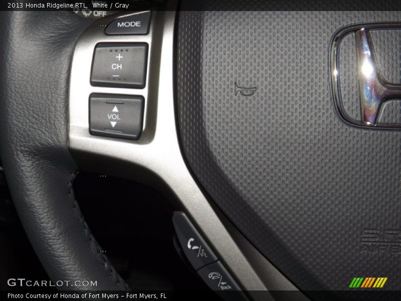 White / Gray 2013 Honda Ridgeline RTL
