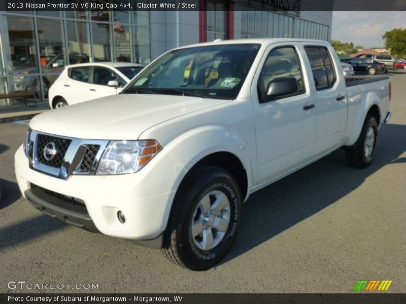 Glacier White / Steel 2013 Nissan Frontier SV V6 King Cab 4x4