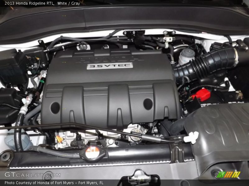 White / Gray 2013 Honda Ridgeline RTL