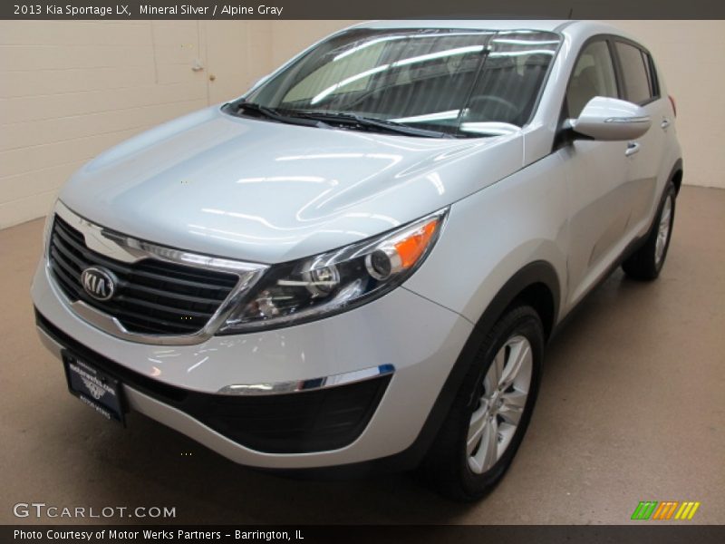 Mineral Silver / Alpine Gray 2013 Kia Sportage LX