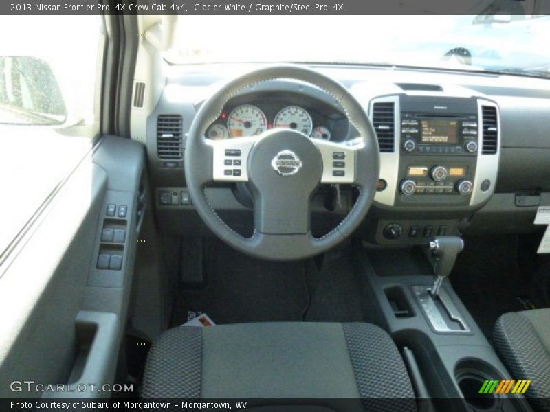 Glacier White / Graphite/Steel Pro-4X 2013 Nissan Frontier Pro-4X Crew Cab 4x4