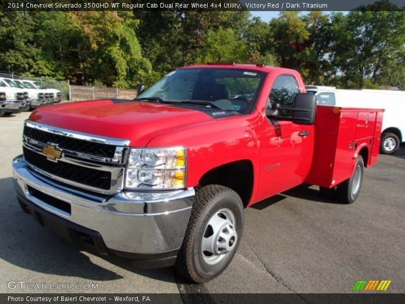 Front 3/4 View of 2014 Silverado 3500HD WT Regular Cab Dual Rear Wheel 4x4 Utility